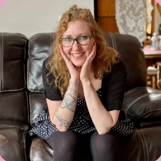 Dani Rosenblad James